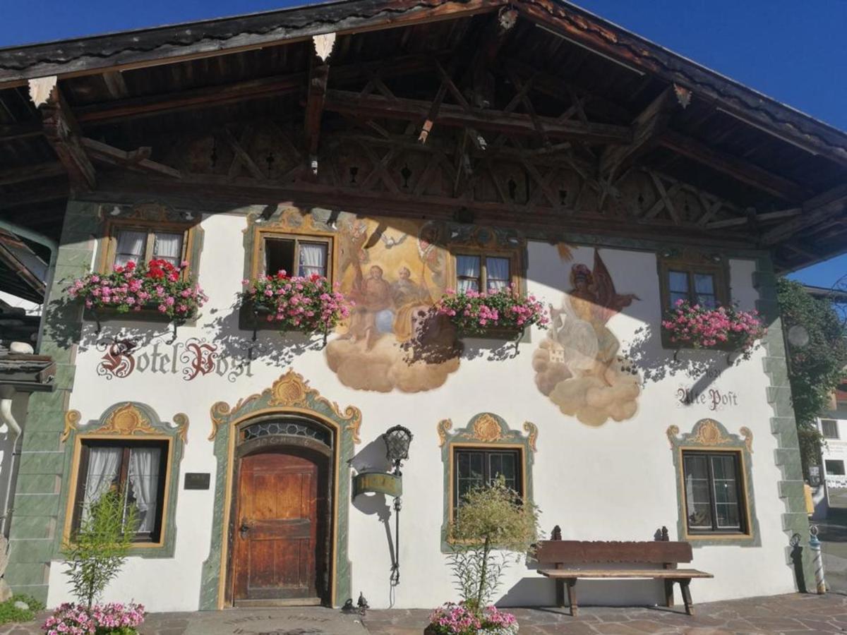 Gasthof & Hotel Zur Post Wallgau Exterior foto